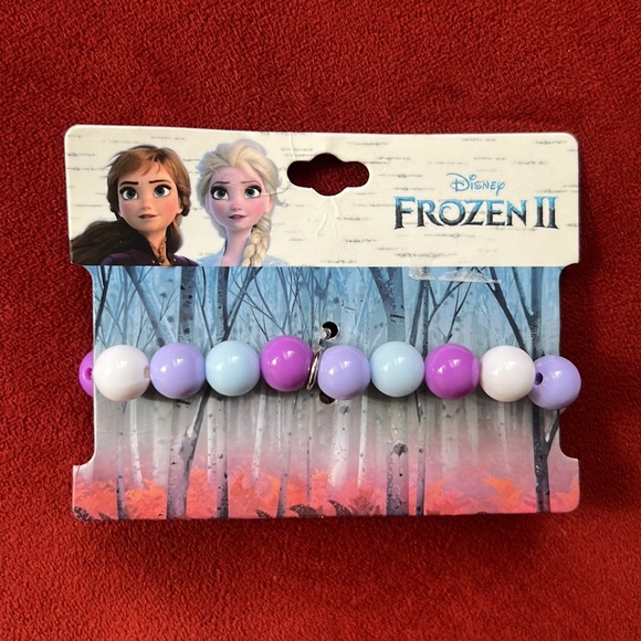 Frozen Bracelets and Key Chain Set - Picture 4 of 6
